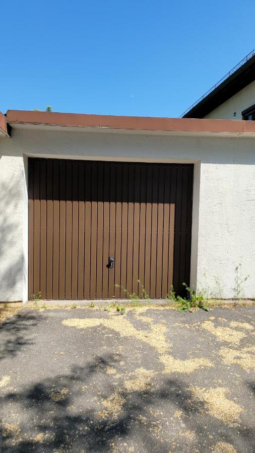 Eg Links-Wunderschoene 70M Grosse 2-Zimmer City Wohnung Naehe Salzburg Freilassing Dış mekan fotoğraf