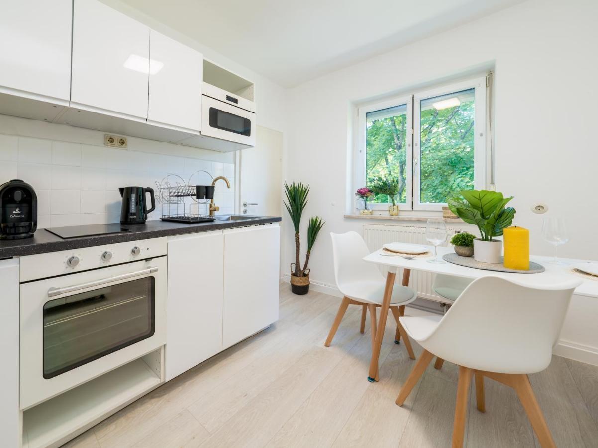 Eg Links-Wunderschoene 70M Grosse 2-Zimmer City Wohnung Naehe Salzburg Freilassing Dış mekan fotoğraf