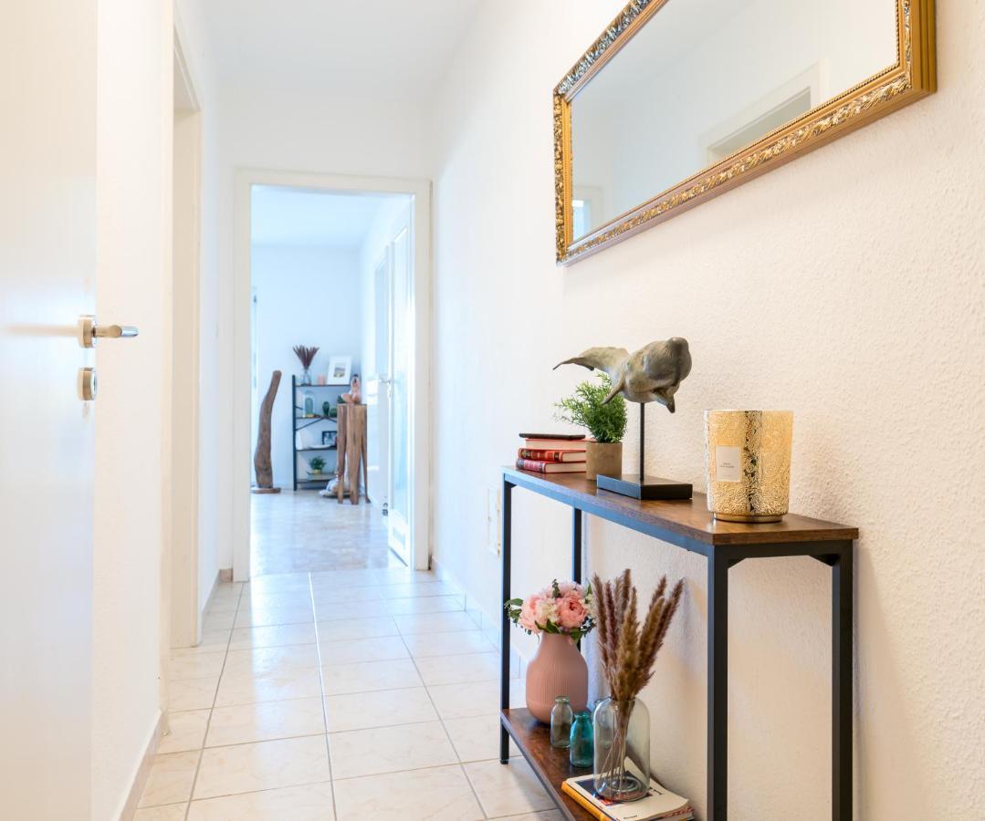Eg Links-Wunderschoene 70M Grosse 2-Zimmer City Wohnung Naehe Salzburg Freilassing Dış mekan fotoğraf